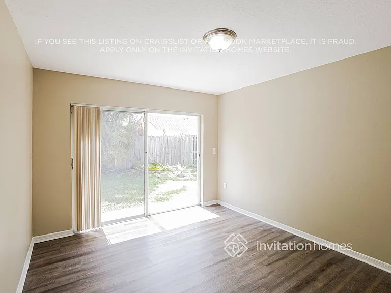 17184 SW 143rd Pl — Photo 8