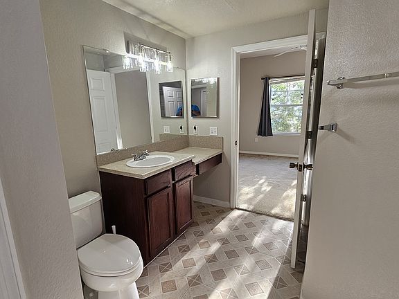 3rd image of 2801 Chancellorsville Dr APT 1306