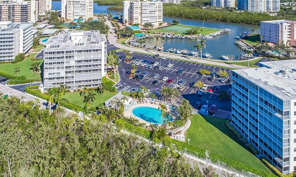 3 Bluebill Ave #610