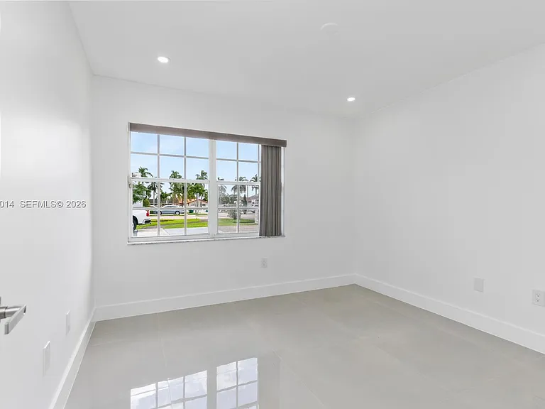 1938 SW 137th Ct — Photo 22