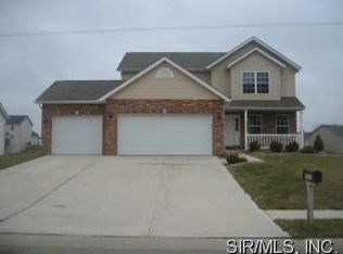 2423 Calico Ln, Maryville, IL 62062
