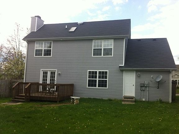Back of home, deck, laundry 