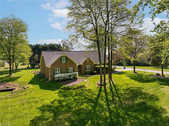 3rd image of 6307 Golden Fern Ct