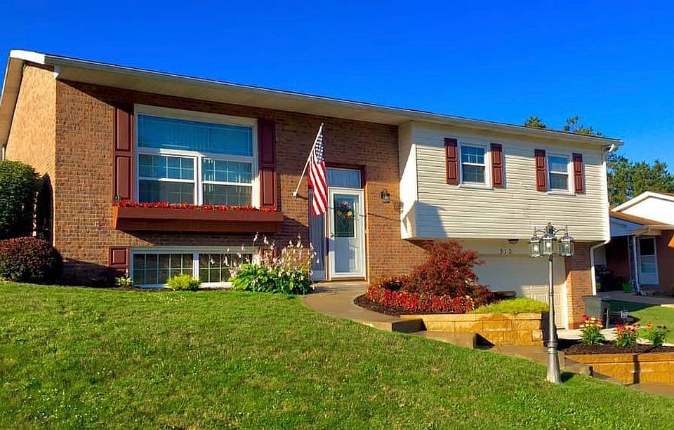 1st image of 310 Meadowbrook Dr