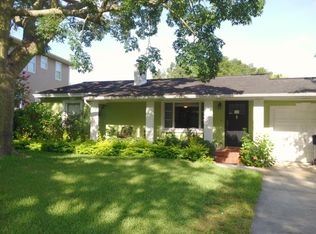 668 Geneva Pl, Tampa, FL 33606