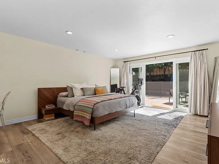 22736 Margarita Dr — Photo 17