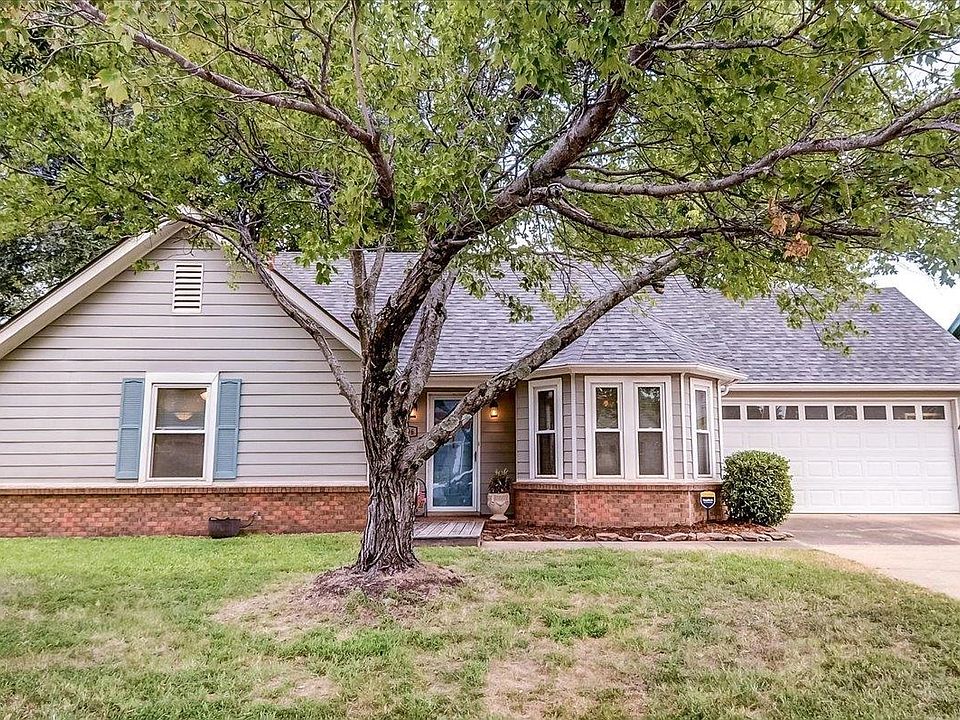 1st image of 7196 Butternut Dr