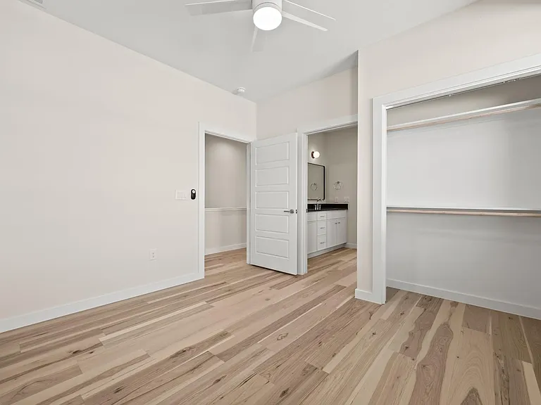 4801 Sara Dr #B — Photo 14