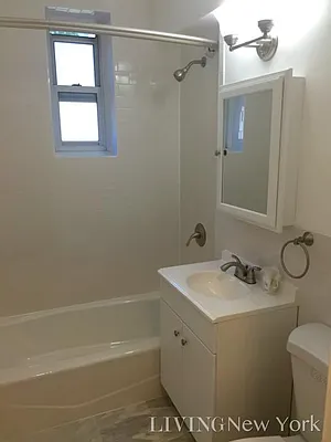 Rented by Living New York | media 12