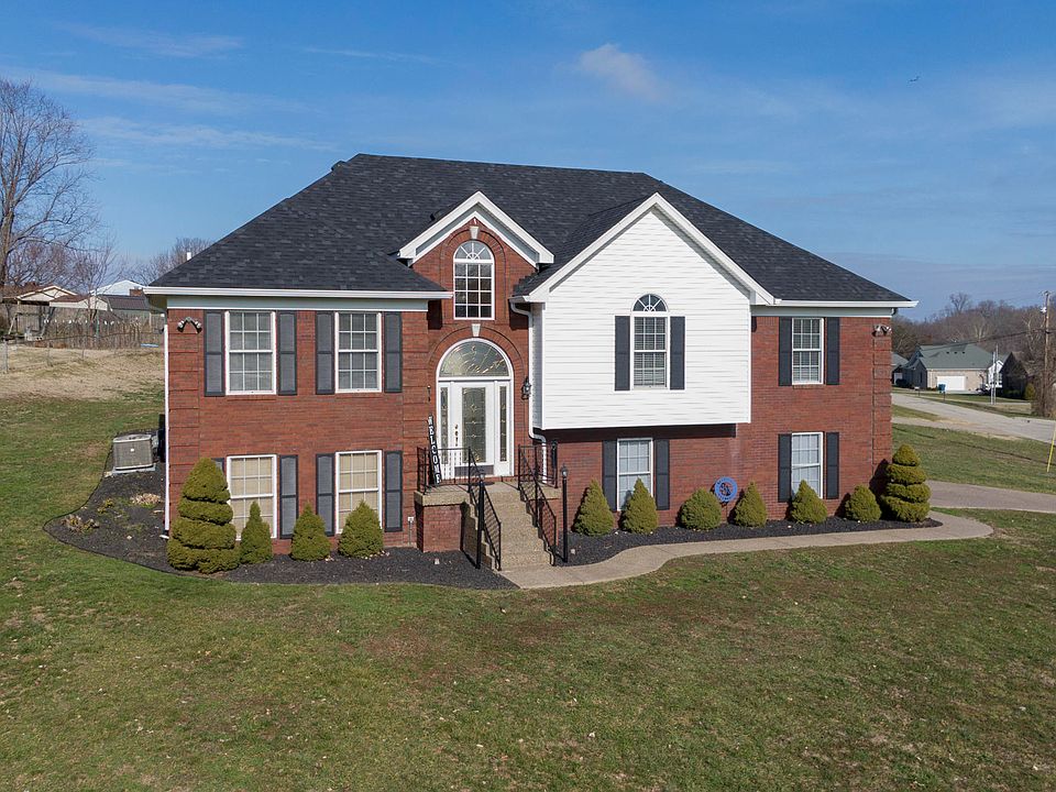 1st image of 788 Cliffside Dr