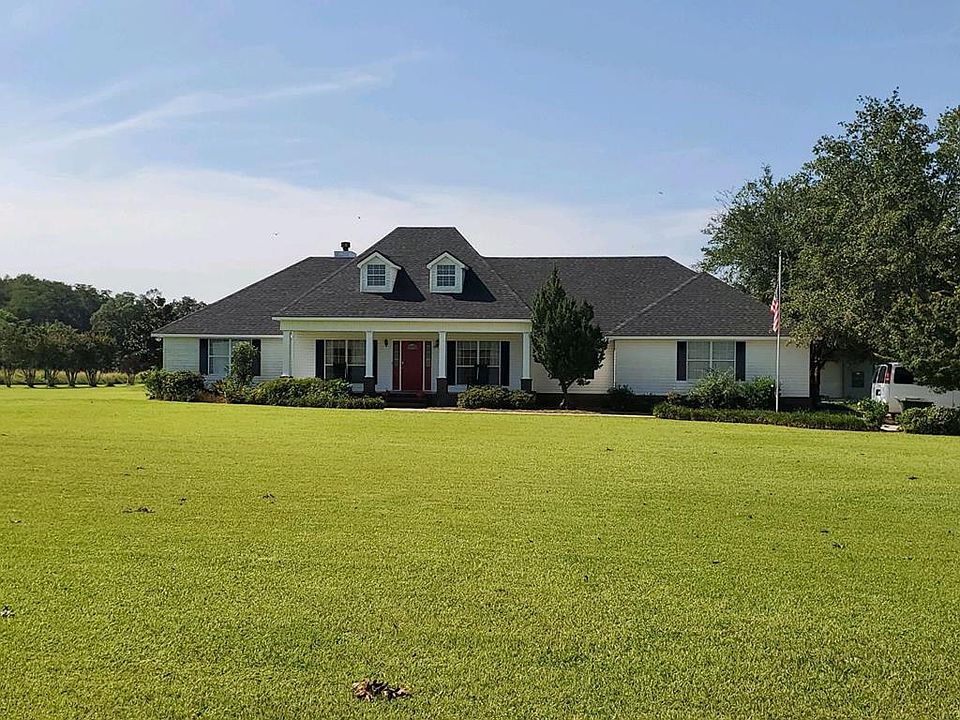 1st image of 2688 Pleasant Dr