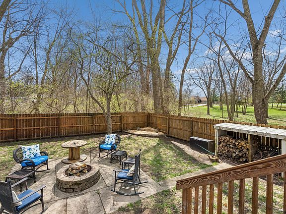 3rd image of 57213 Sand Hill Ln