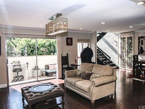 2nd image of 5323 Coldwater Canyon Ave APT C