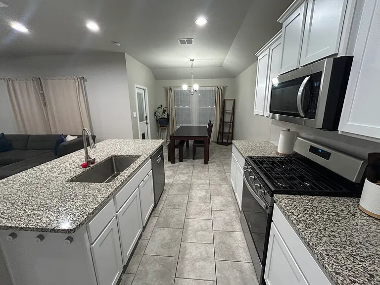 105 Aruba Dr — Photo 18