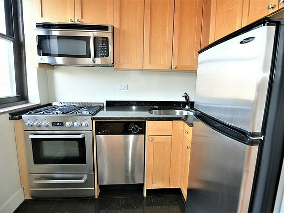 5th image of 166 2nd Ave APT 5E