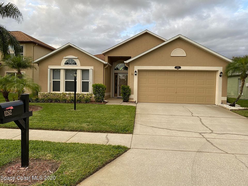 1st image of 1282 White Oak Cir