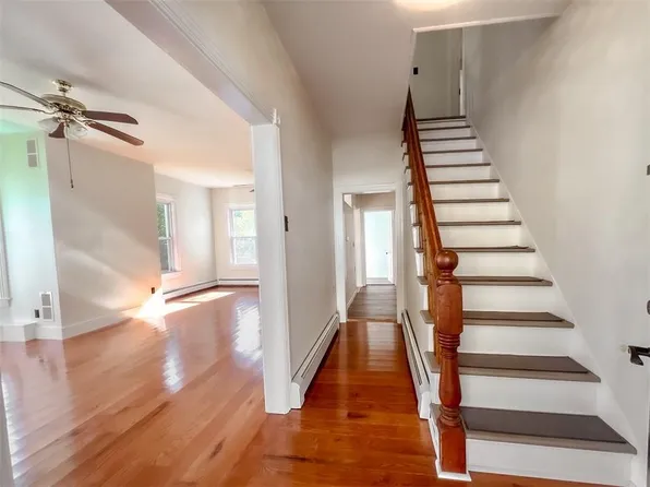 225 Main Street, Grahamsville, NY 12740