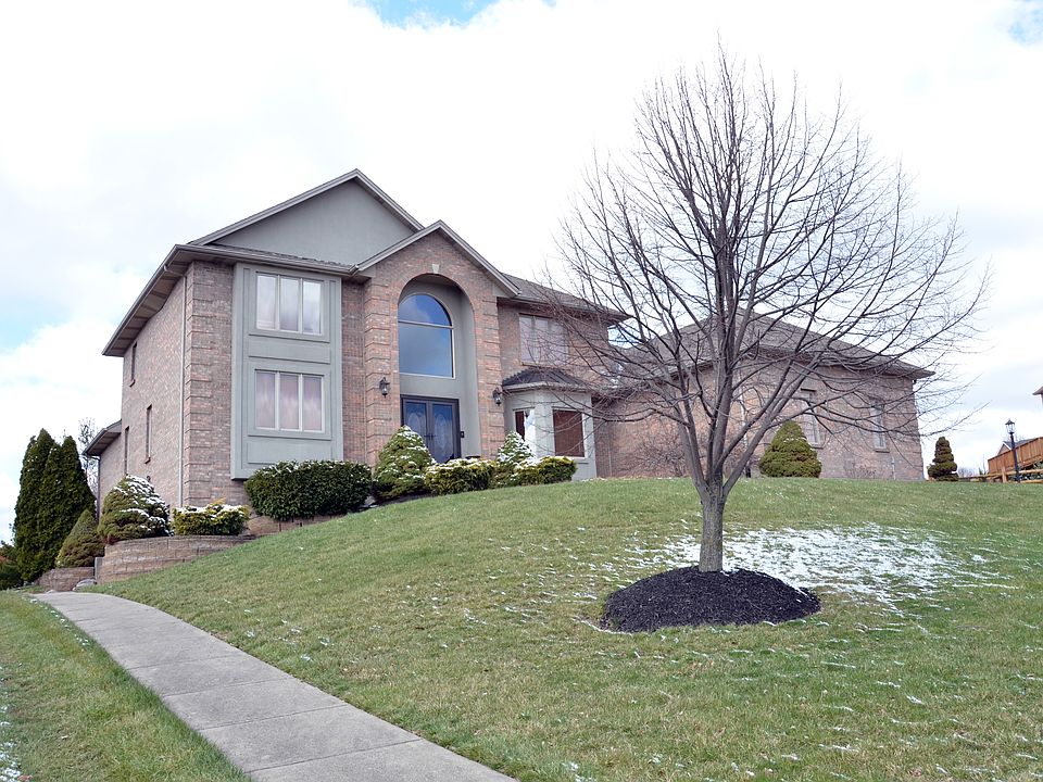 1st image of 7555 Walnut Creek Dr