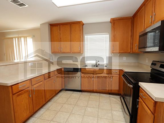 3rd image of 10129 Chapel Springs Trl