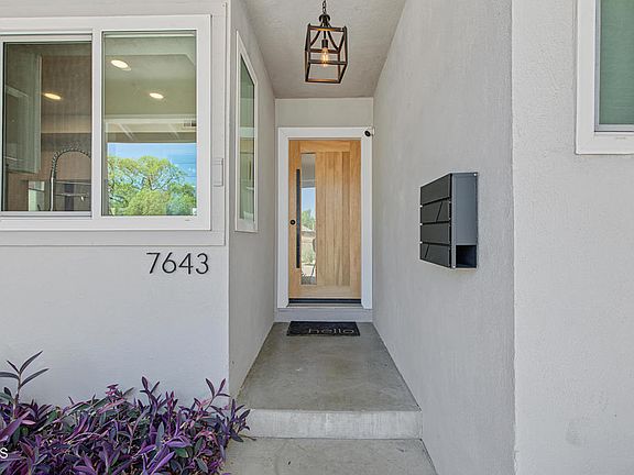 5th image of 7643 Encino Ave