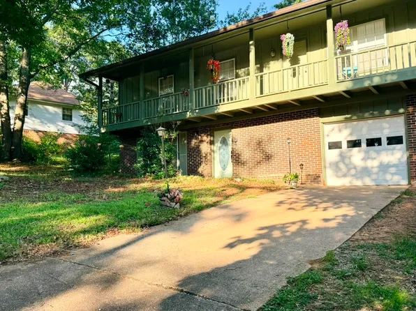 2313 Applewood Dr, Birmingham, AL 35215