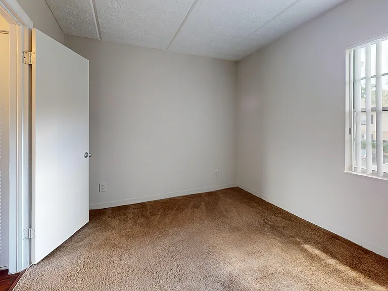 Bedroom Bedroom
