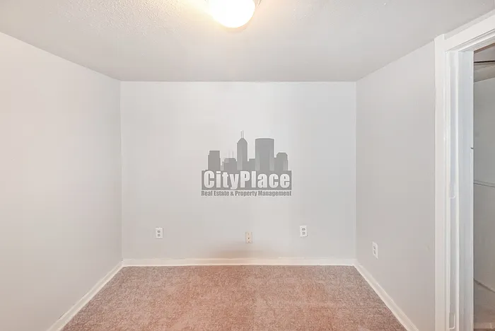 318 Parkway Ave #C — Photo 8