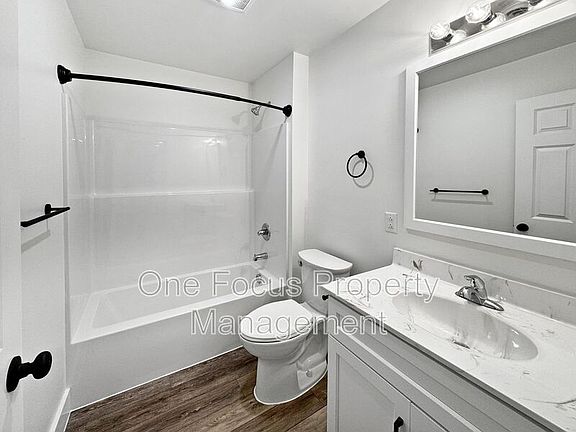 5th image of 164 Bald Eagle St
