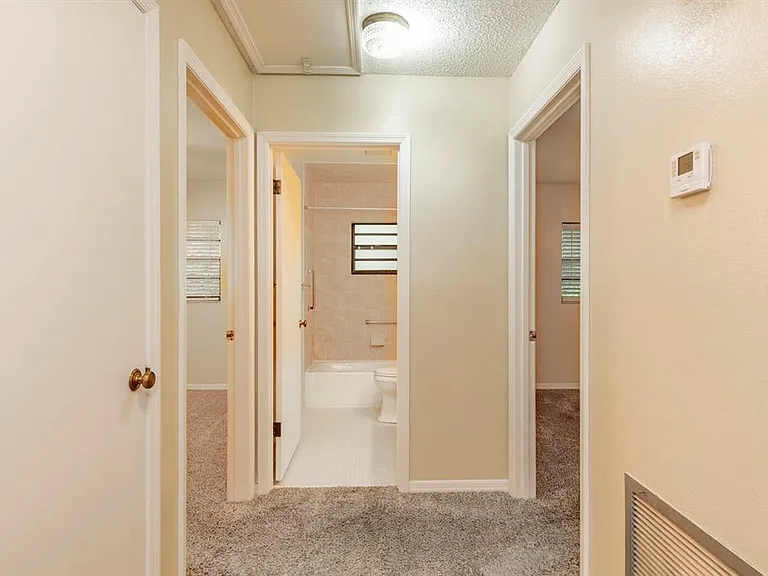 100 S Tremain St #5 — Photo 11