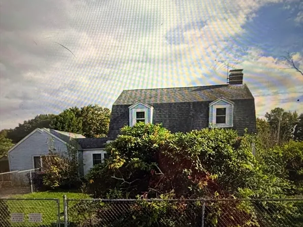 155 County St, Seekonk, MA 02771