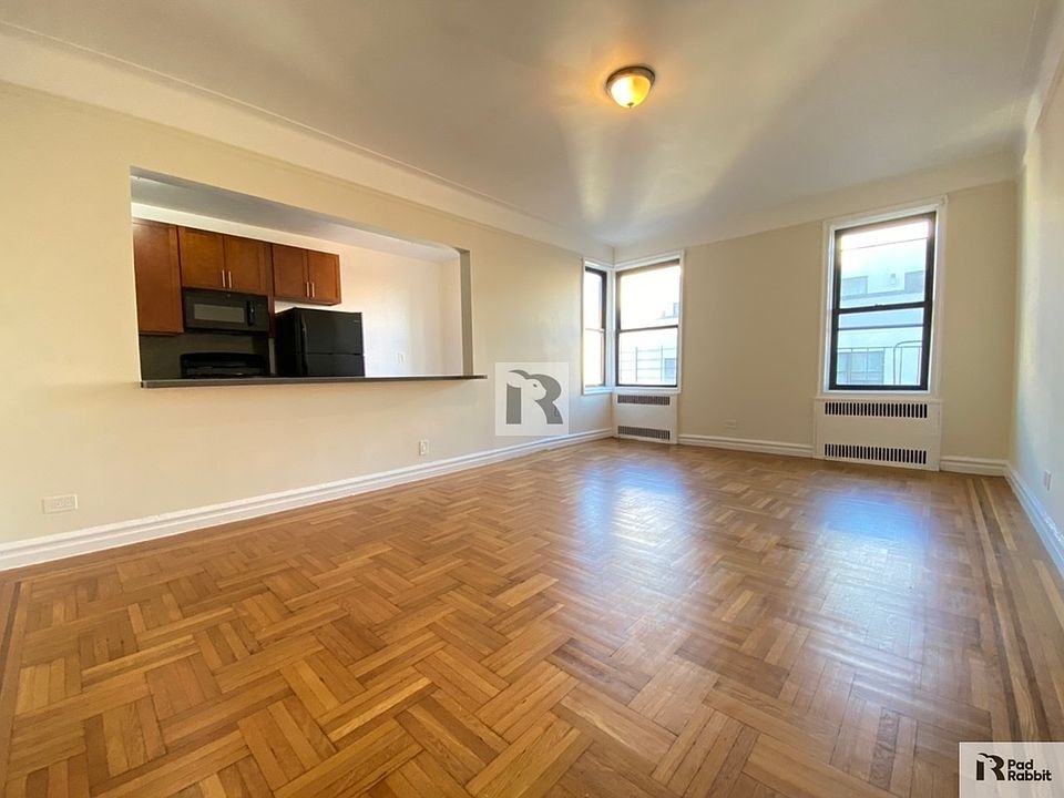 1st image of 745 Lincoln Pl APT 3F