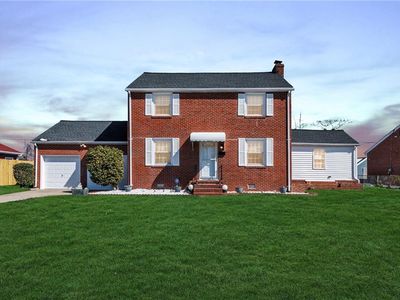 1104 Orcutt Ave, Newport News, VA, 23607