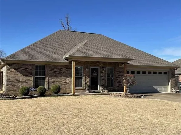 2207 Caleb Dr, Searcy, AR 72143