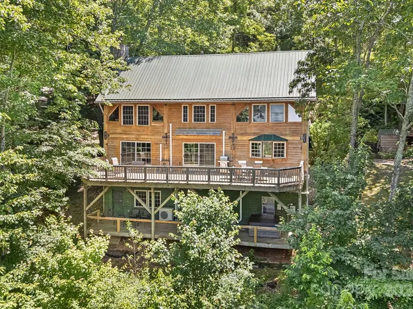 185 Blossom Rdg, Leicester, NC 28748