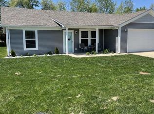 1473 Graham Blvd, Scottsburg, IN 47170