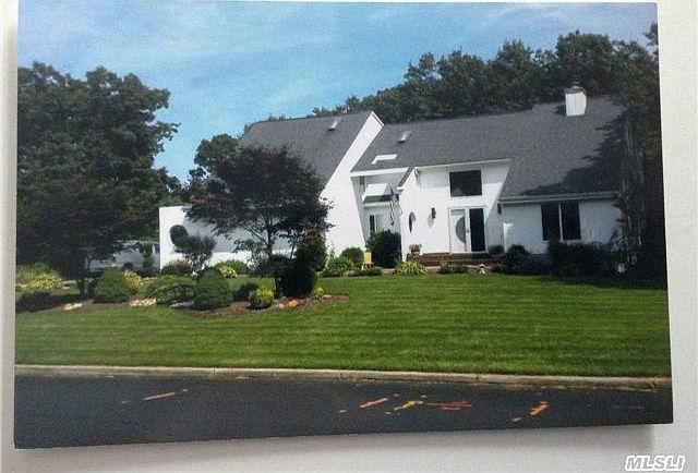 1st image of 30 Casey Ln