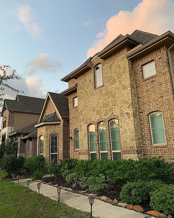 1st image of 3019 Hillside Landing Trl
