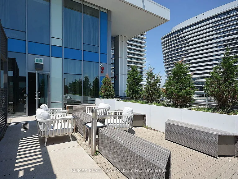 2560 Eglinton Ave W #610 — Photo 46