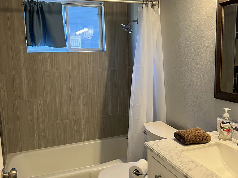 2401 Laramie Trl #A — Photo 16