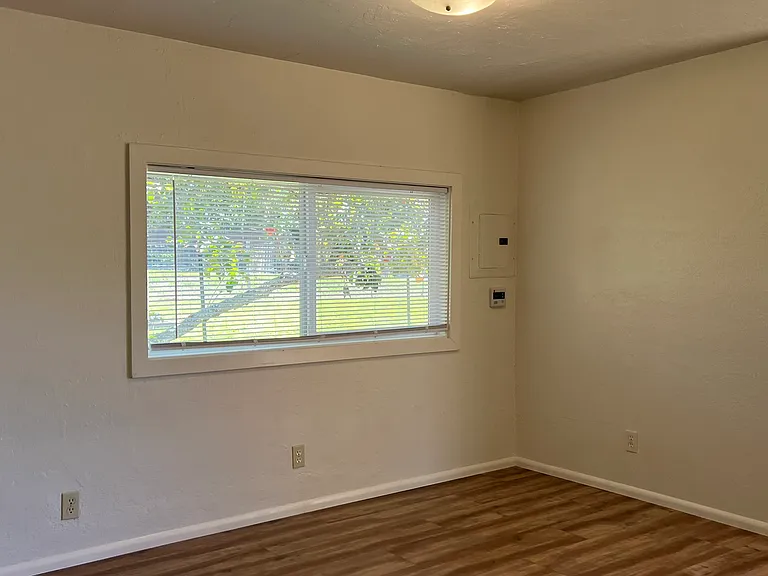 1809 Glendale Dr #1 — Photo 16