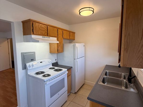 1408 G St APT 3
