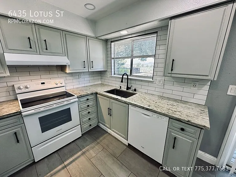 6435 Lotus St — Photo 11