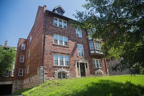 1st image of 7527 Buckingham Dr APT 2E
