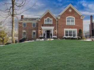 4 Harvard Dr, Fort Mitchell, KY 41017