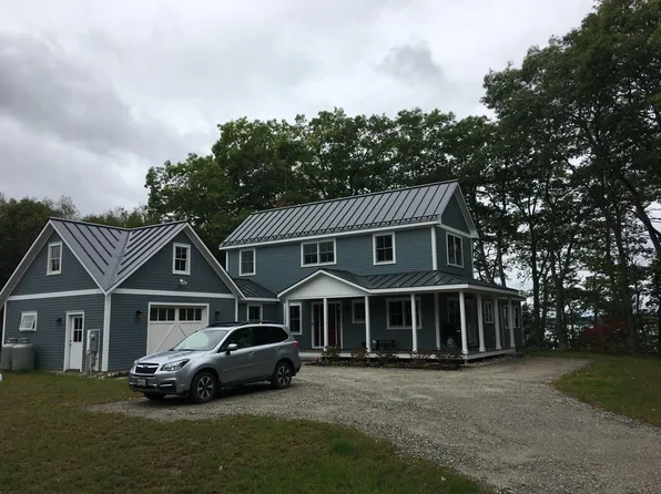 946 Mere Point Rd, Brunswick, ME 04011