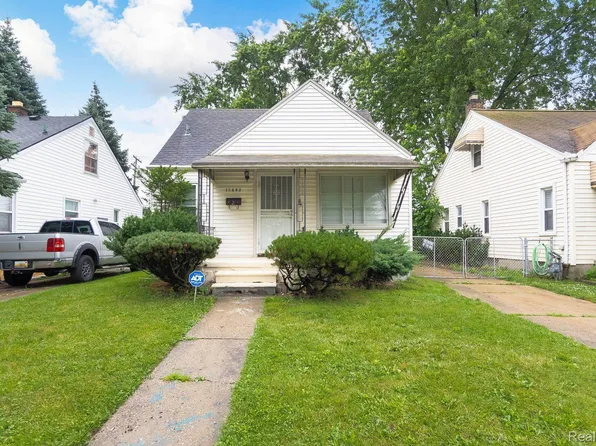 13692 Carlisle St, Detroit, MI 48205