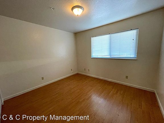 4th image of 230 Montecito Ave #10