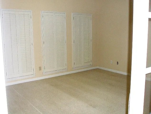 Lower level has private guest suite