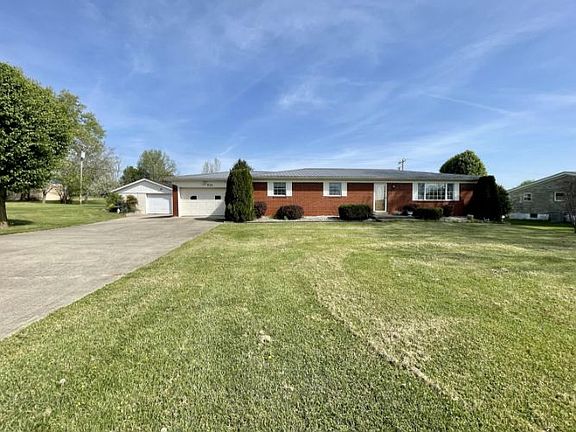 3rd image of 514 Parkers Mill Rd