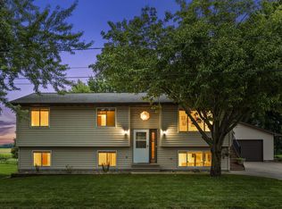 540 State Ave S, New Germany, MN 55367